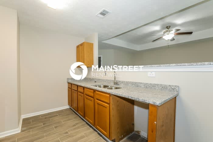 1050 Overlook Drive – photo 5