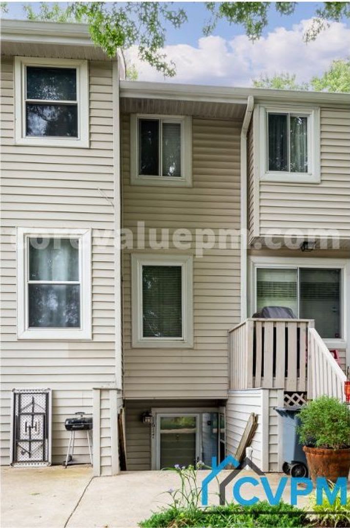 1617 Riedel Road – photo 2