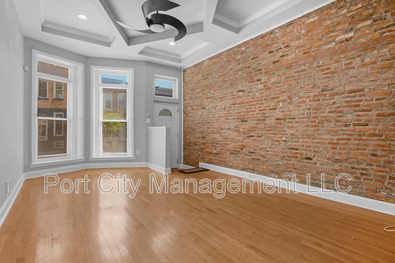 2534 McCulloh Street – photo 5