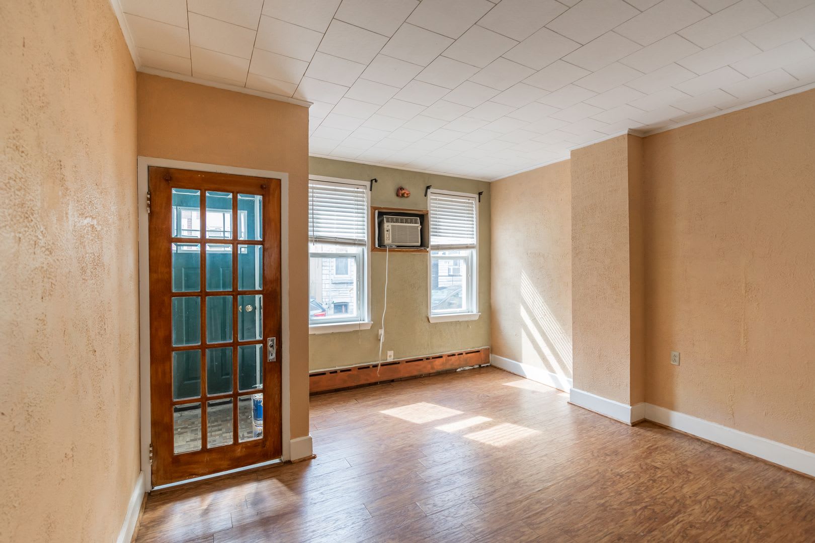 Charming South Philadelphia Home – photo 4