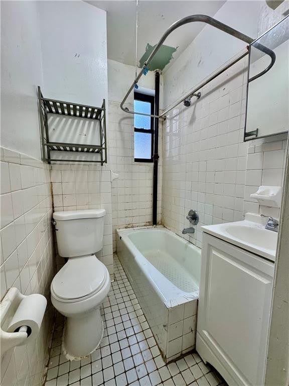 883 E 165Th Street – photo 5
