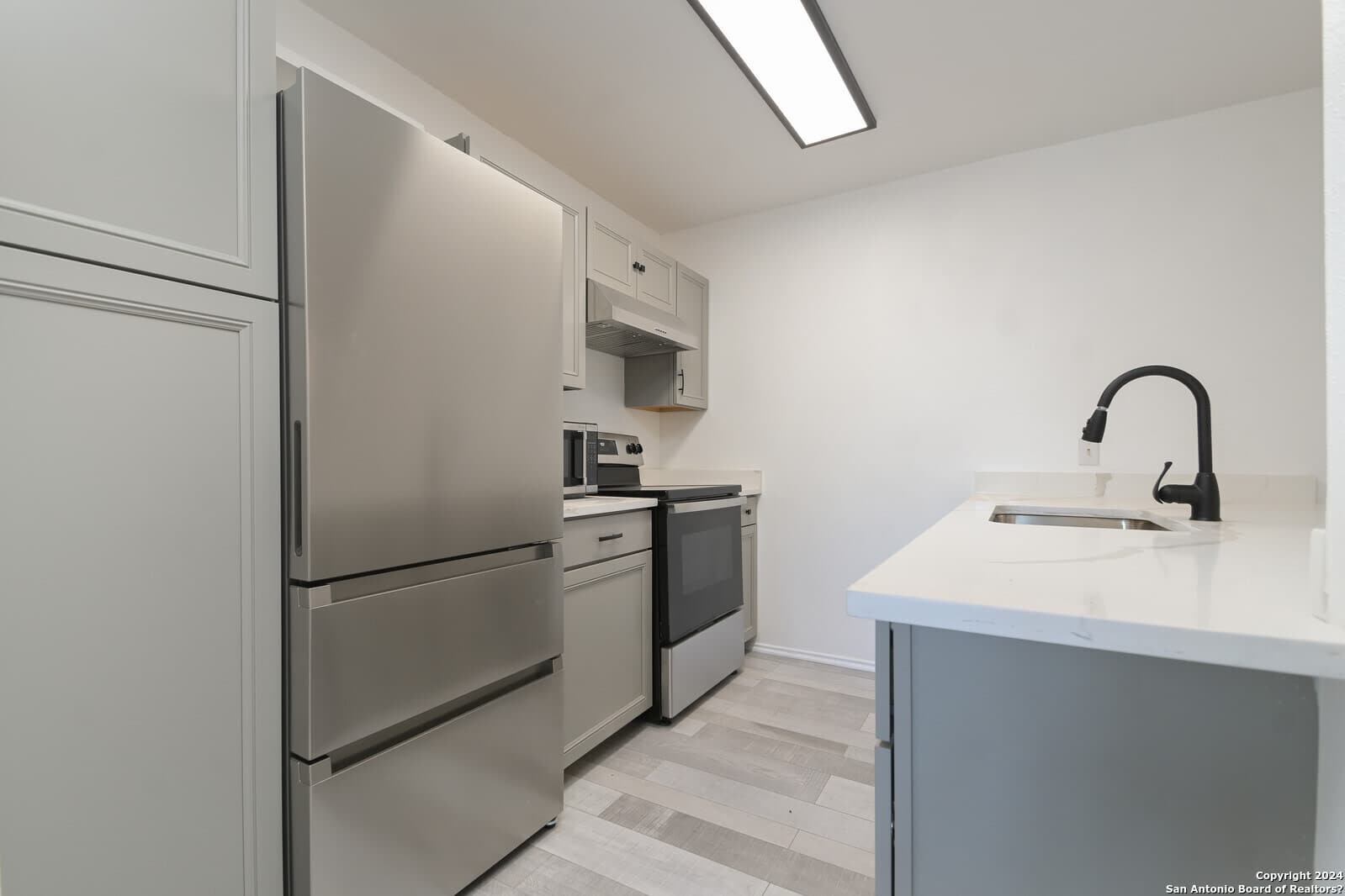 10527 Perrin Beitel Rd Apt D208 – photo 4