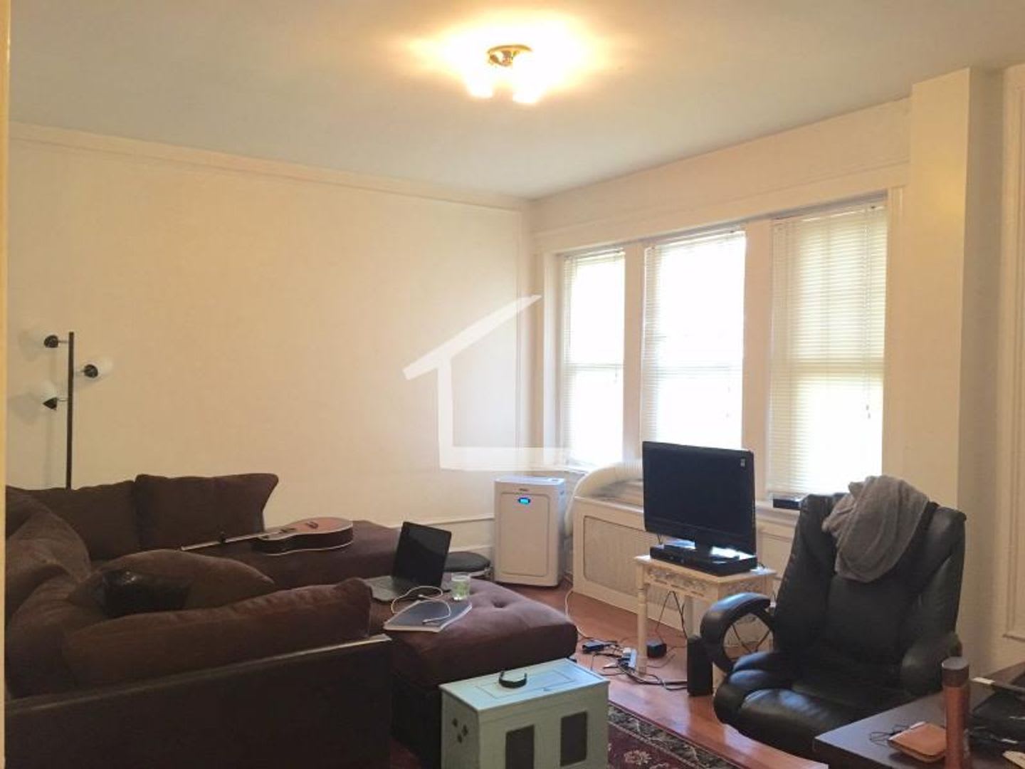 2023 Commonwealth Ave 18R Boston Ma 02135 – photo 1