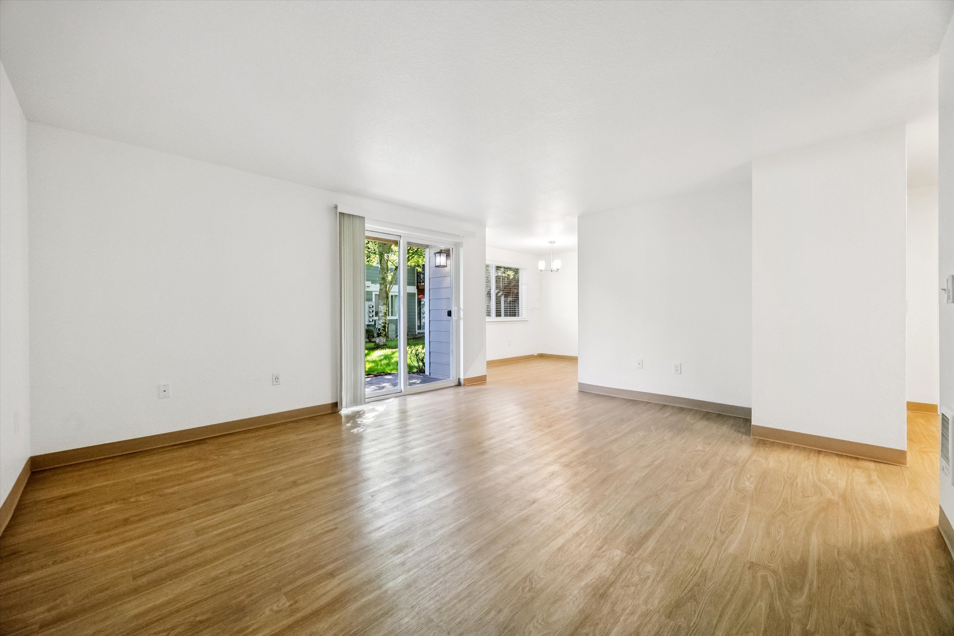 Crestbrook – photo 3