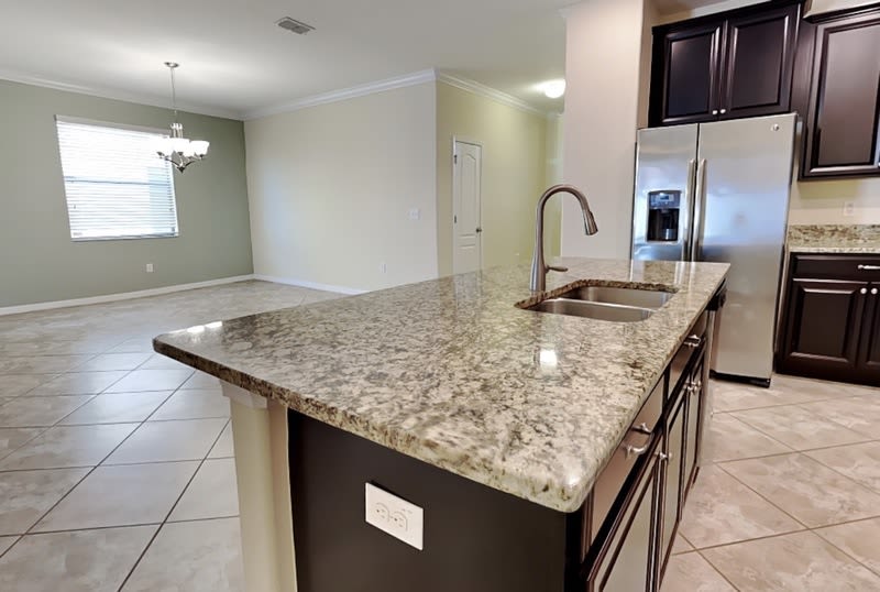 11020 Whittney Chase Dr – photo 4