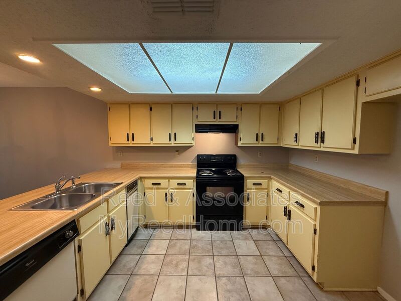 7004 Wesley Ct – photo 4
