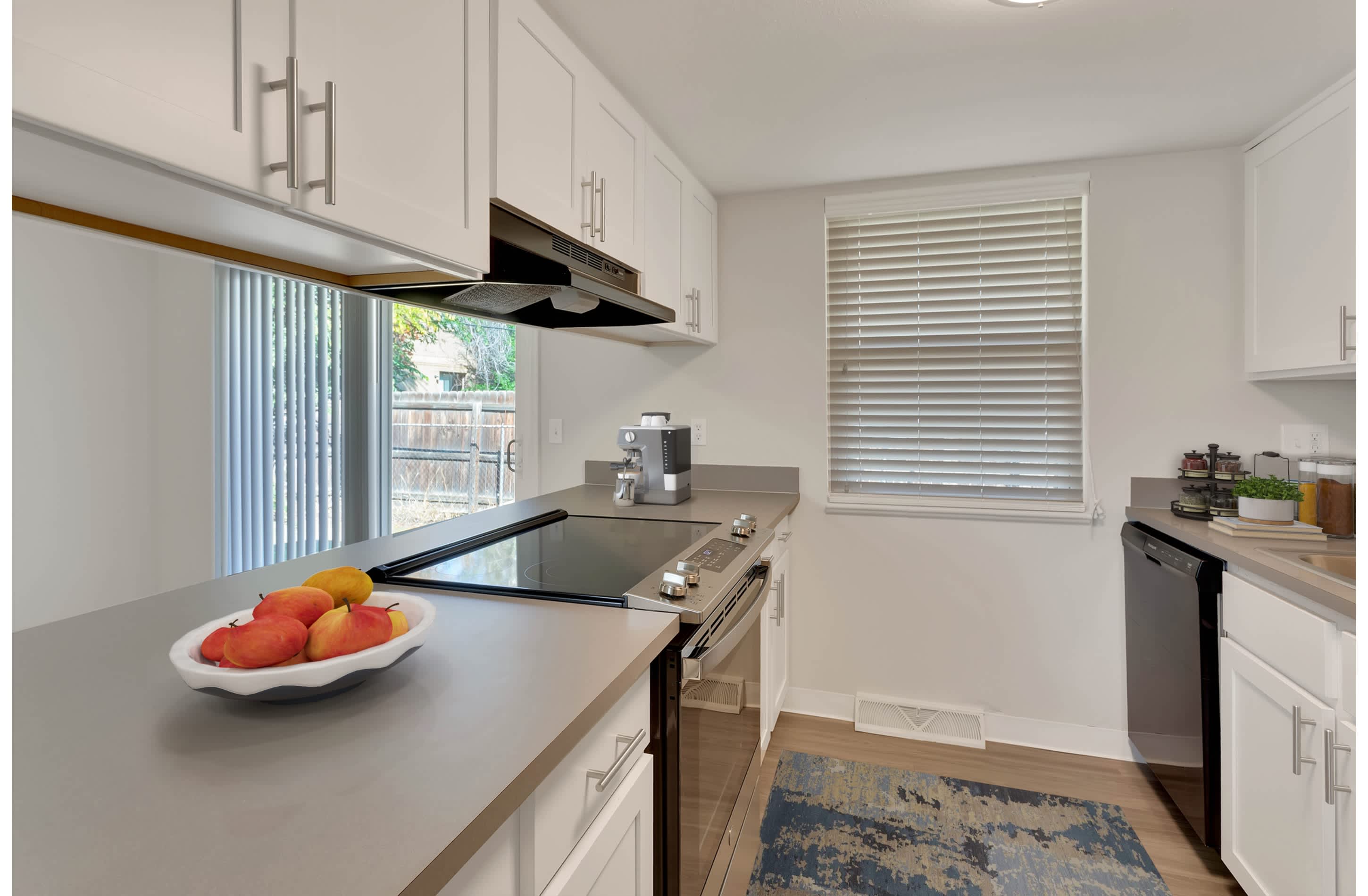 Trace West Townhomes – photo 4
