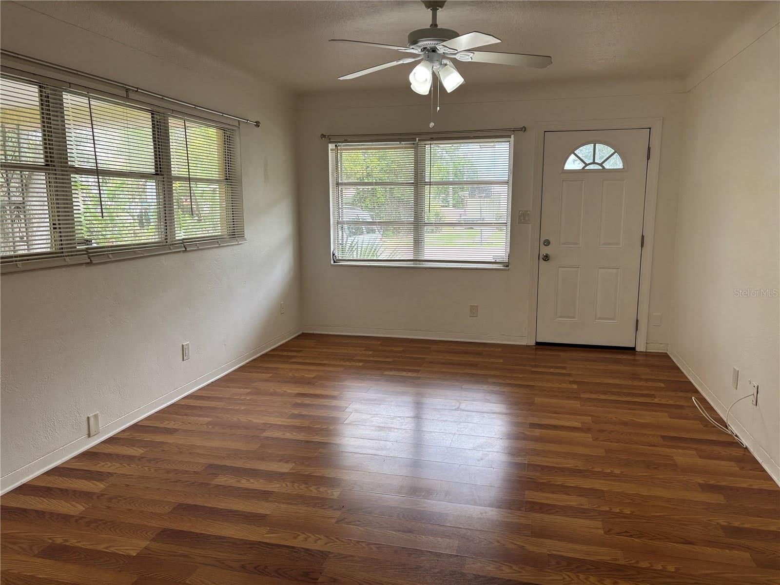 5744 2ND Avenue N – photo 4