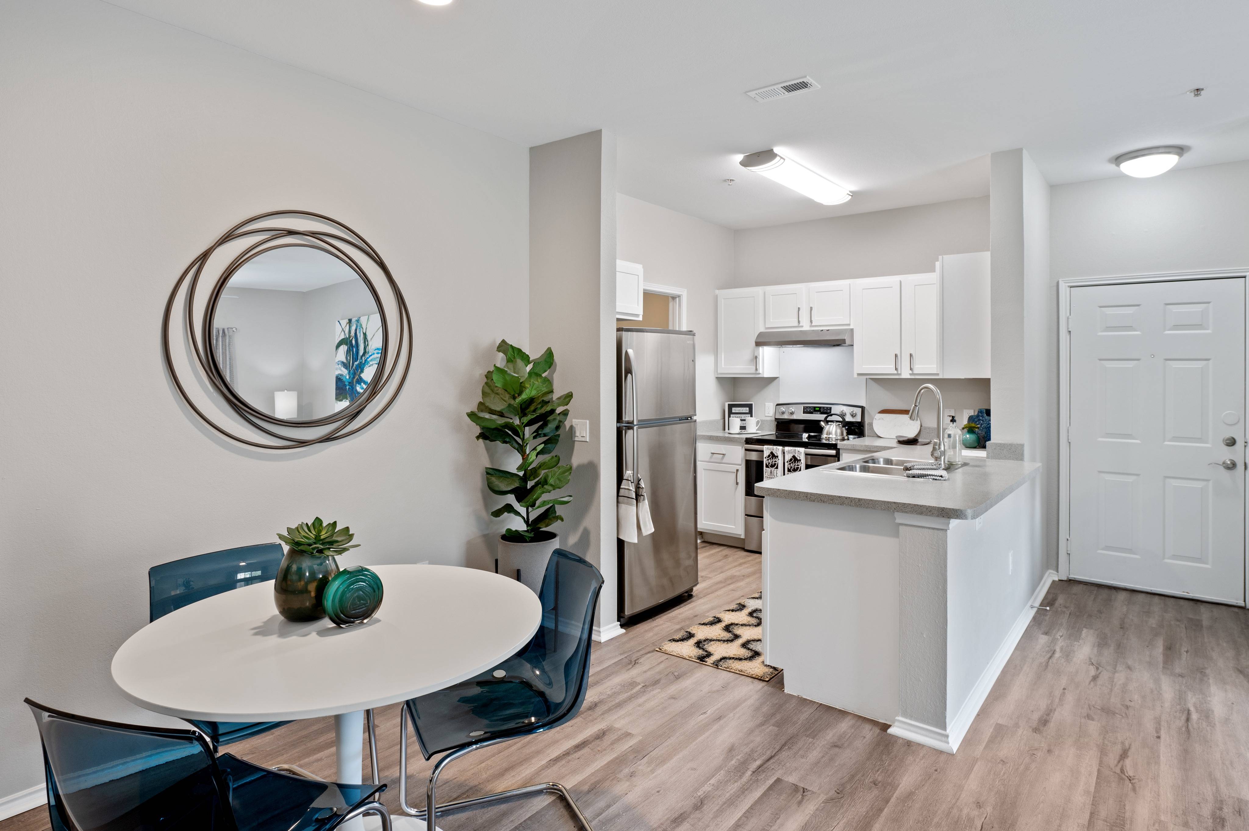 Avalon Oaks Apartments – photo 3