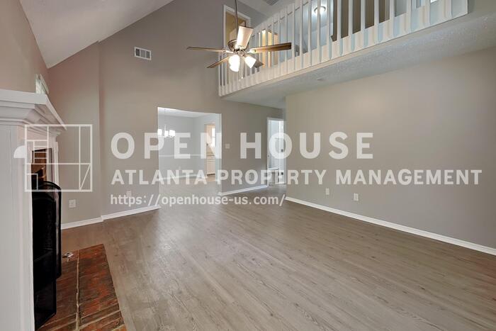 4015 Sharon Woods Drive – photo 4