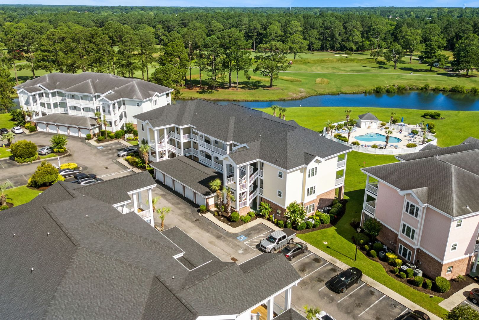 Bright Cozy Myrtle Beach Condo Winter Snowbird Retreat Oct Mar – photo 2