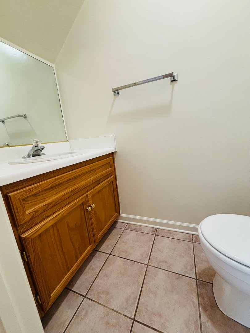 3 Bedroom 1 5 Bath Townhouse – photo 4