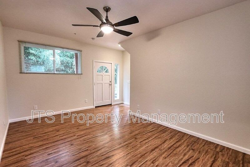 4222 Crestline Ave – photo 4