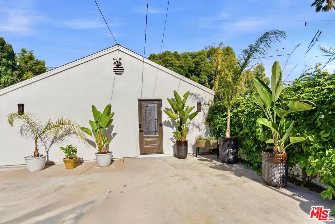 132 N CARSON Rd – photo 3