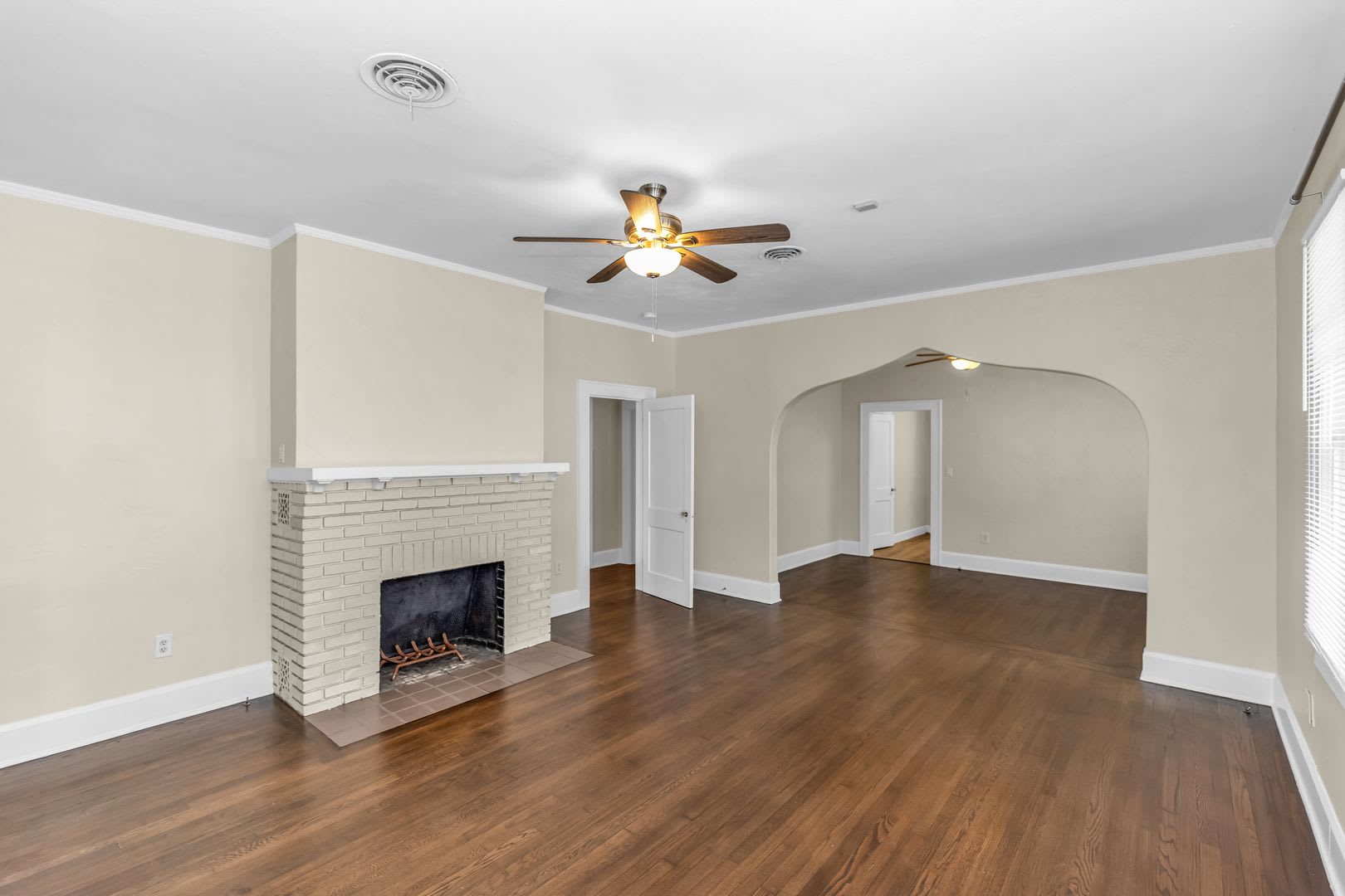 3/2 single family home in Historic Eola Heights district! – photo 5
