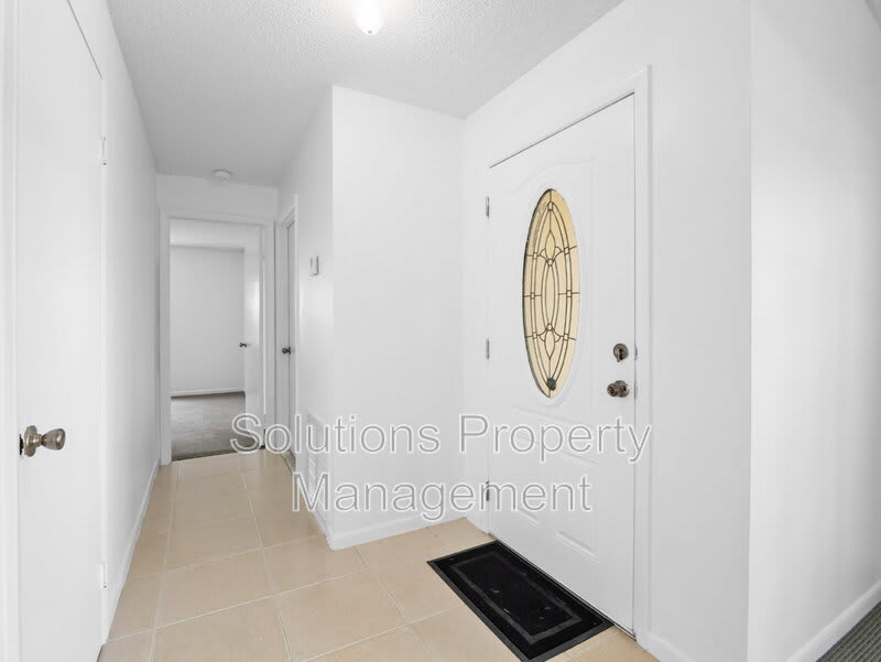 1187 Merrick Ave – photo 3