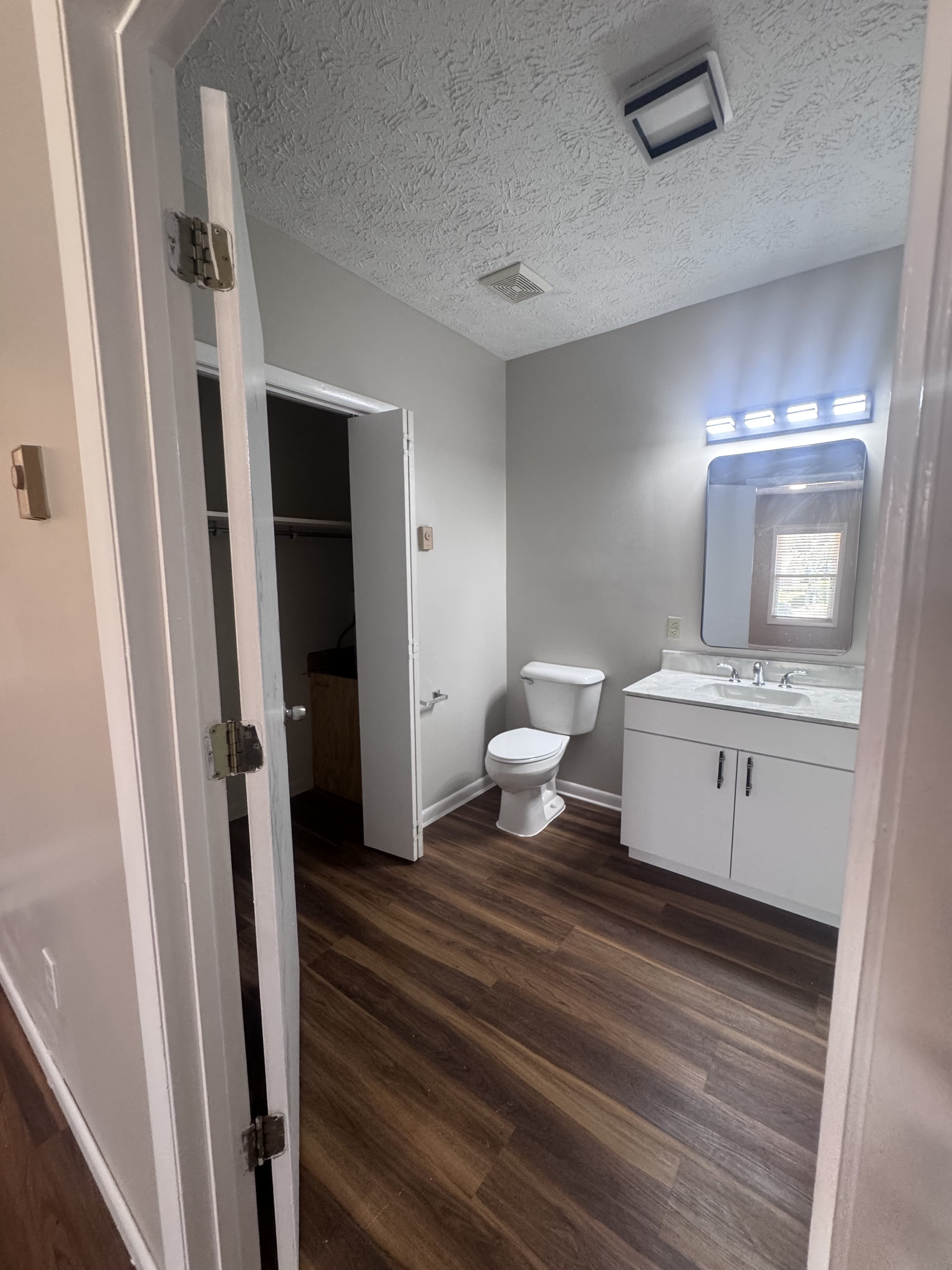 7363 Hyannis Dr – photo 3