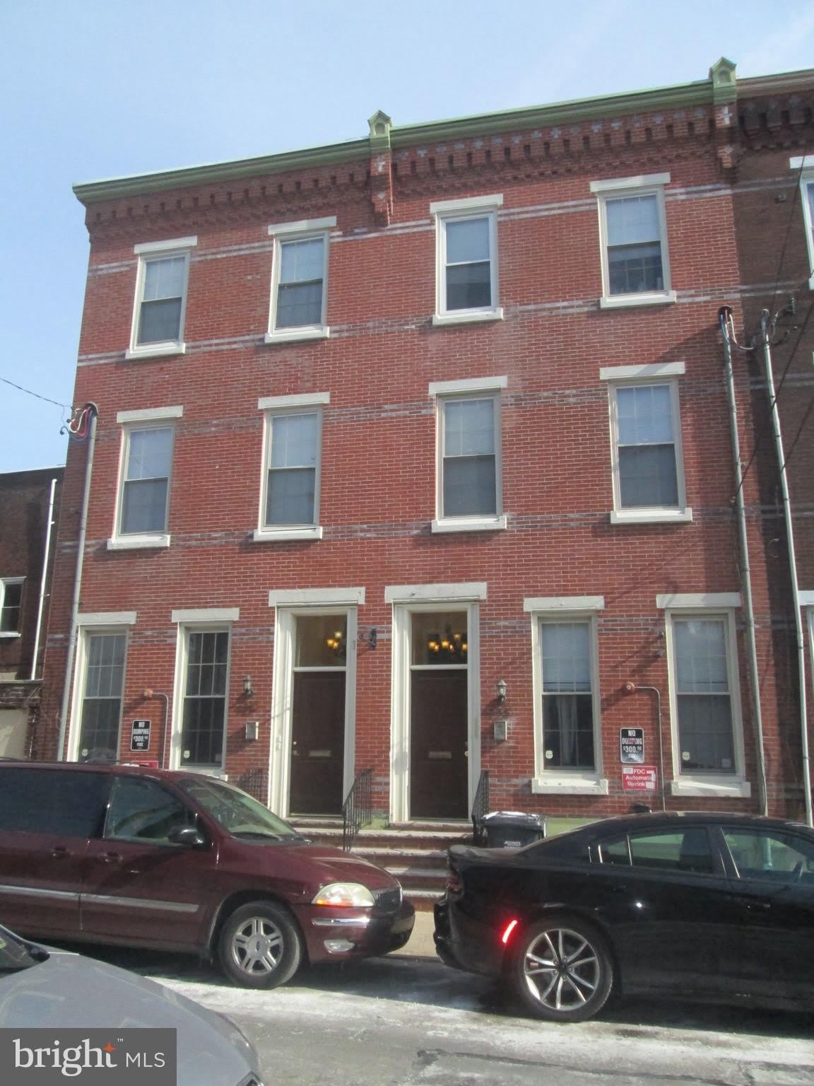 923 N 15TH Street – photo 1
