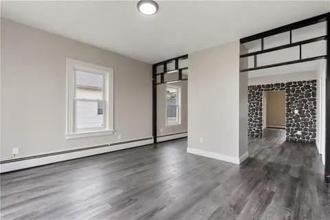 132 Railroad Street – photo 3