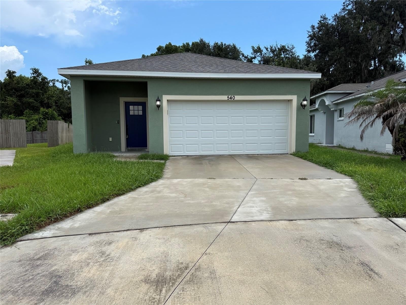 540 LINDSAY ANNE Court – photo 1
