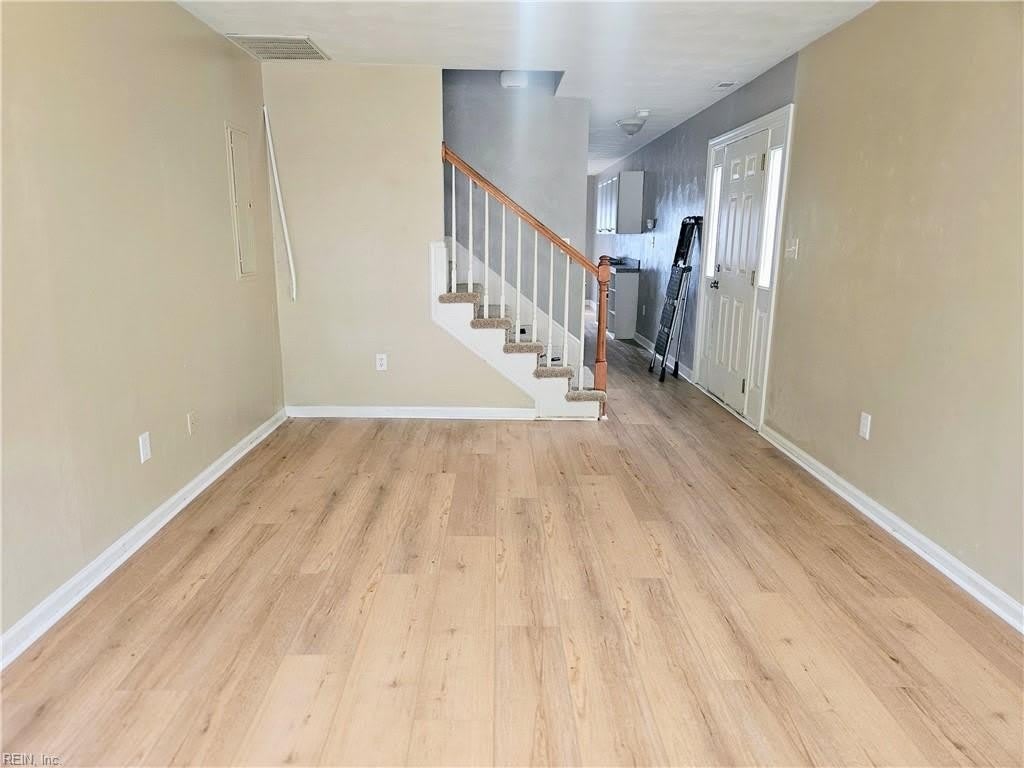 1700 Oliver Avenue – photo 2