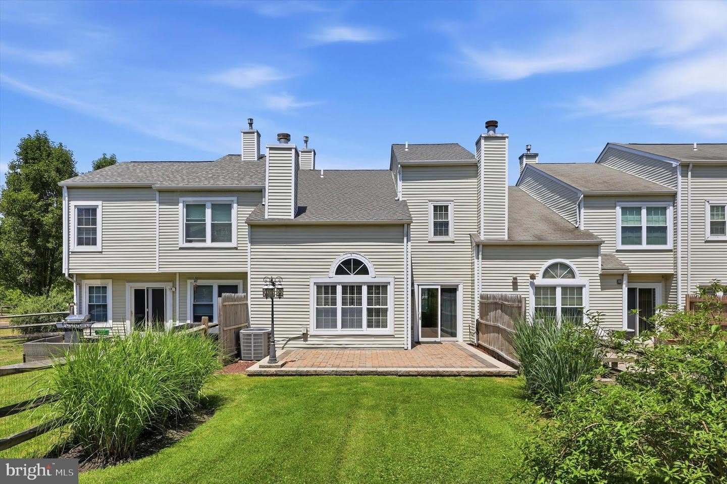 57 PARKVIEW – photo 2