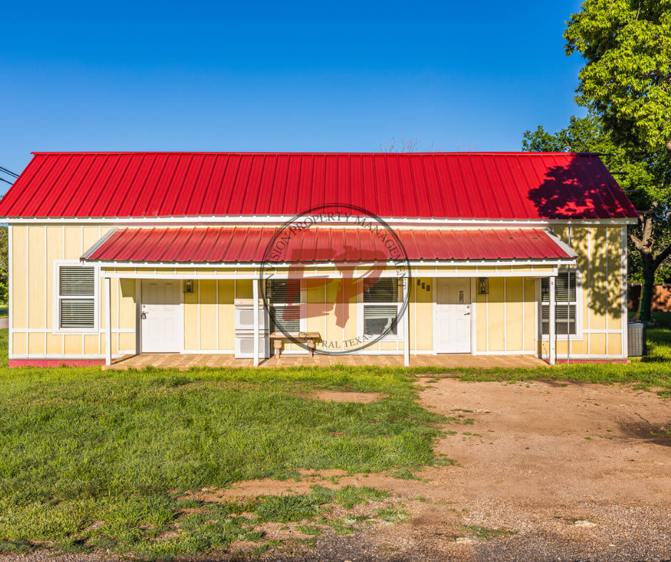 301 North Guadalupe Street – photo 1