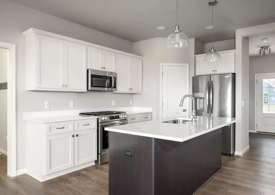 2019 Leopold Way – photo 5