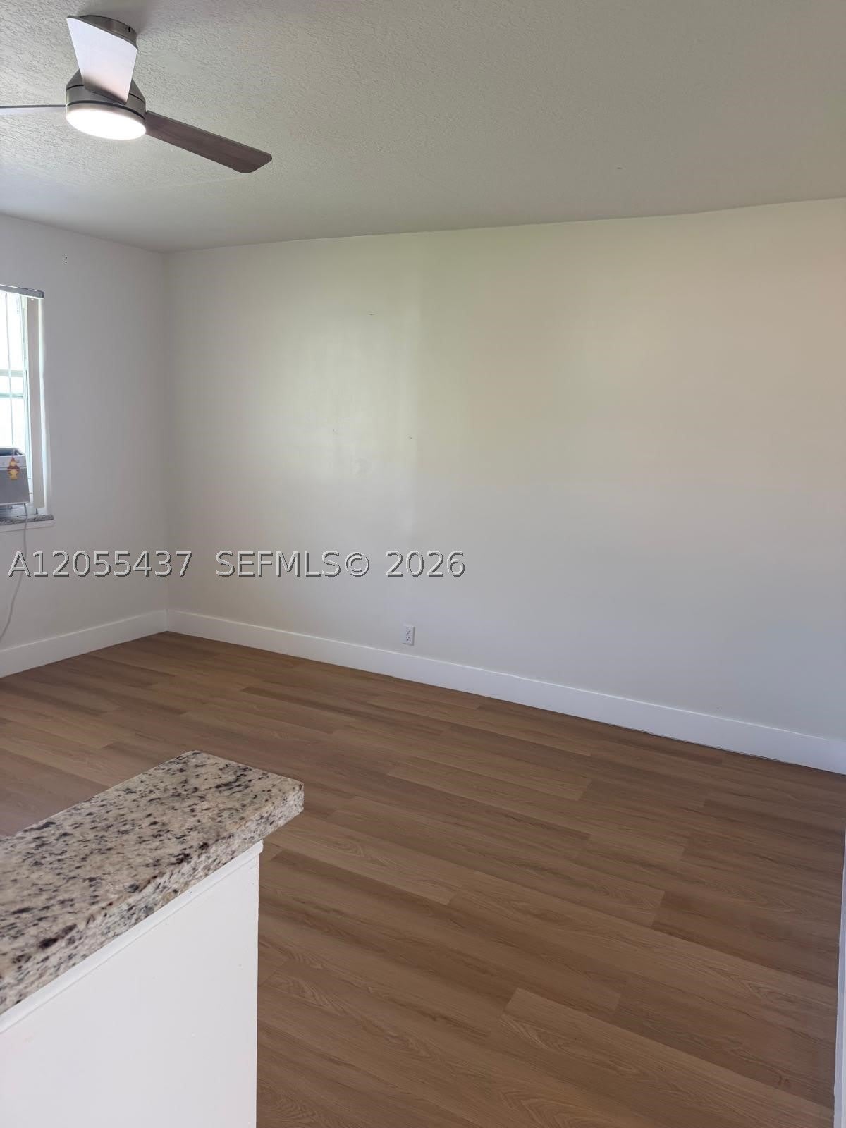 101 SE 4th Ave – photo 3
