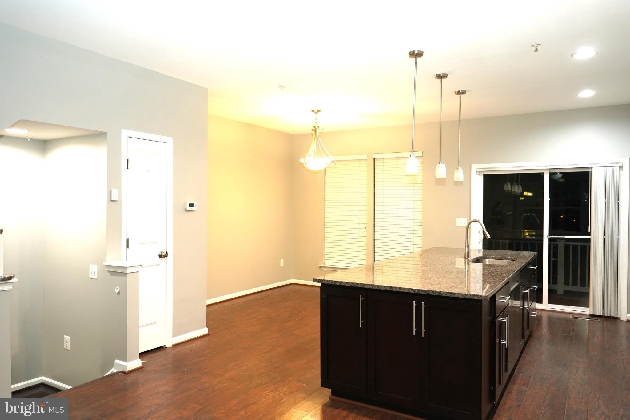 22410 GLENBOW Way – photo 5