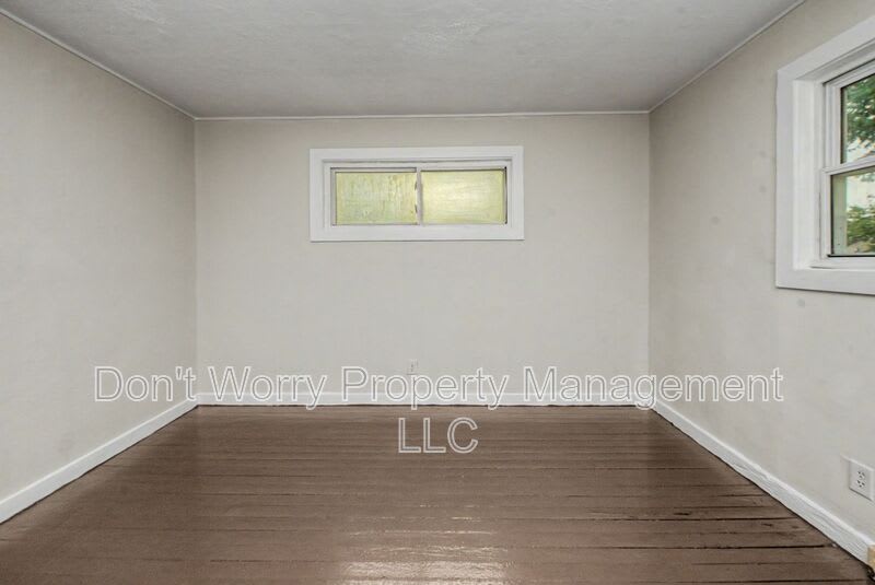 1609 Oneka Ave – photo 5