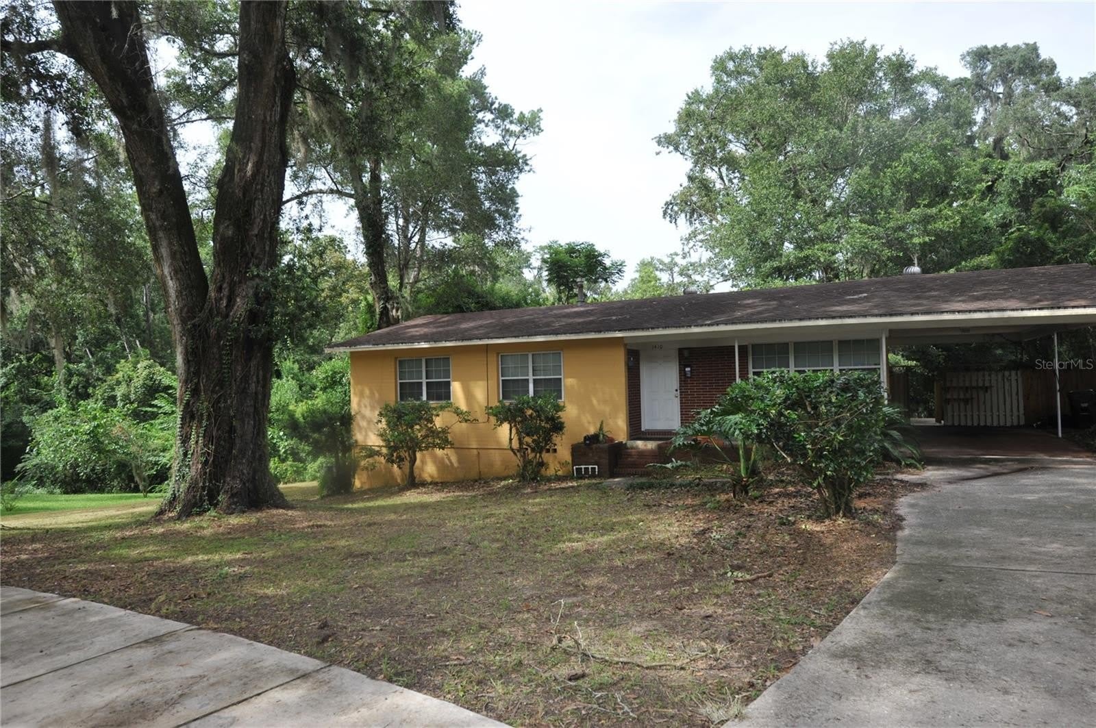 1410 NW 7TH Road – photo 5