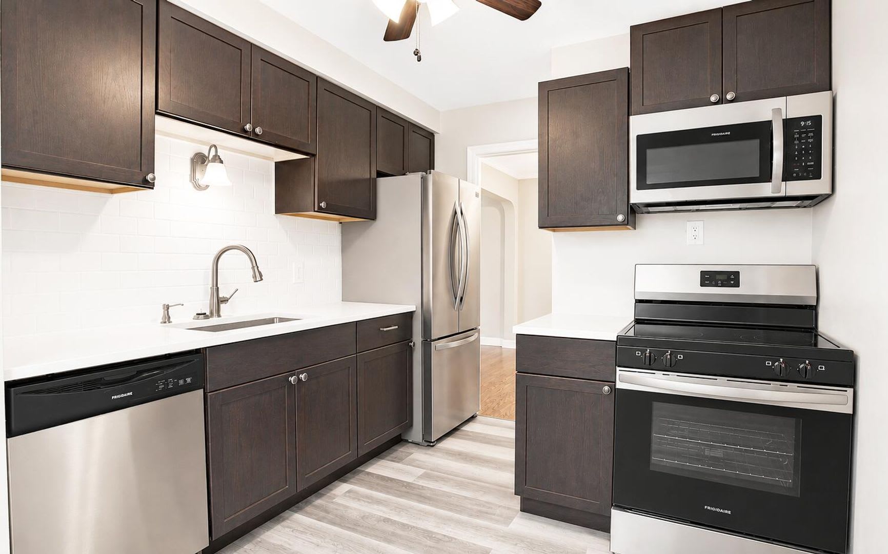 Brand new remodel! 3 Bed, Central AC, Garage, Stainless Appliances! – photo 5