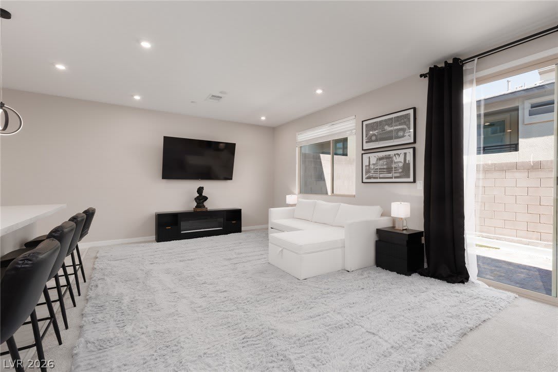 11934 Vector Ray Avenue – photo 3