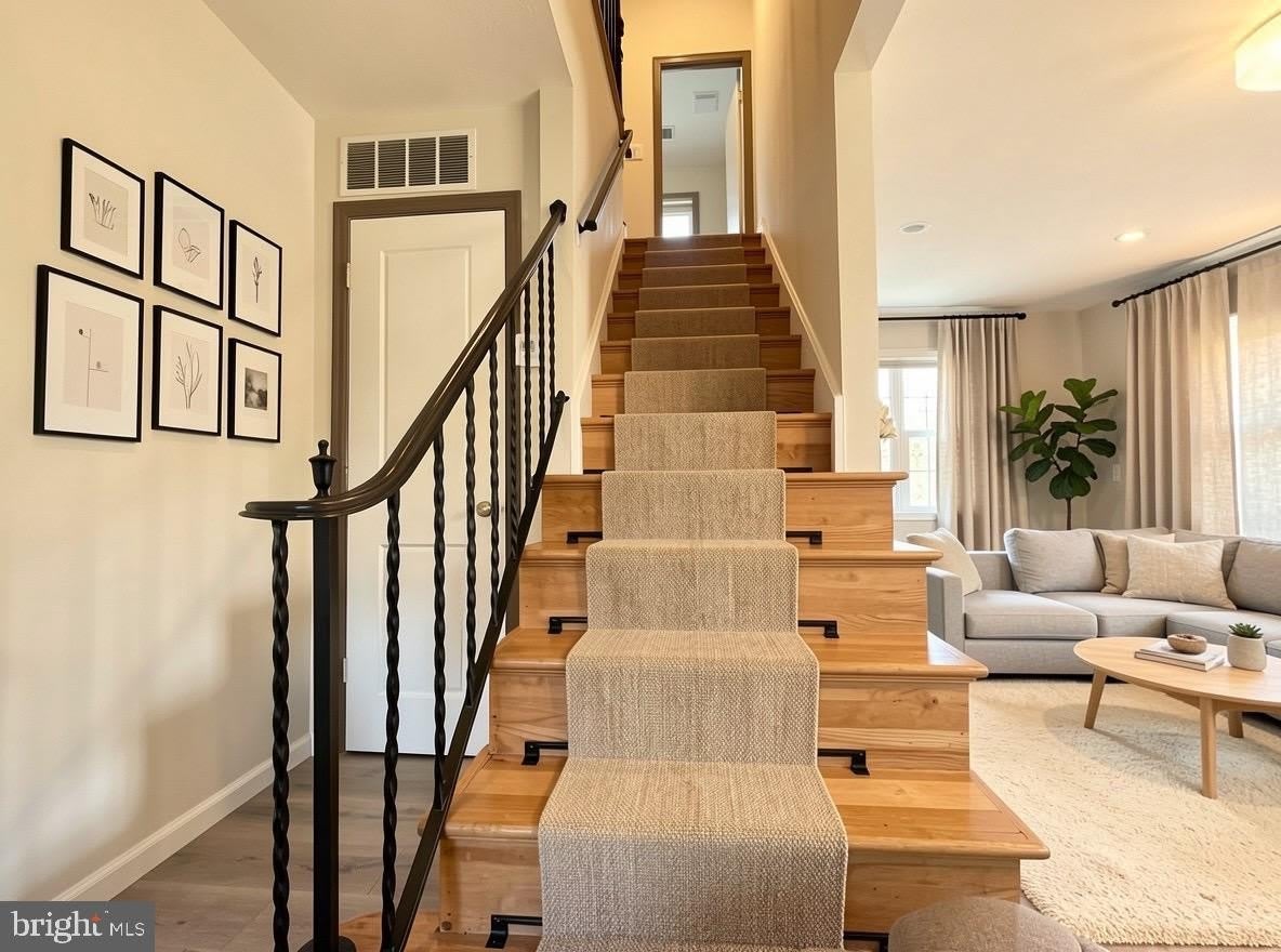 8401 RHODE ISLAND Avenue – photo 3