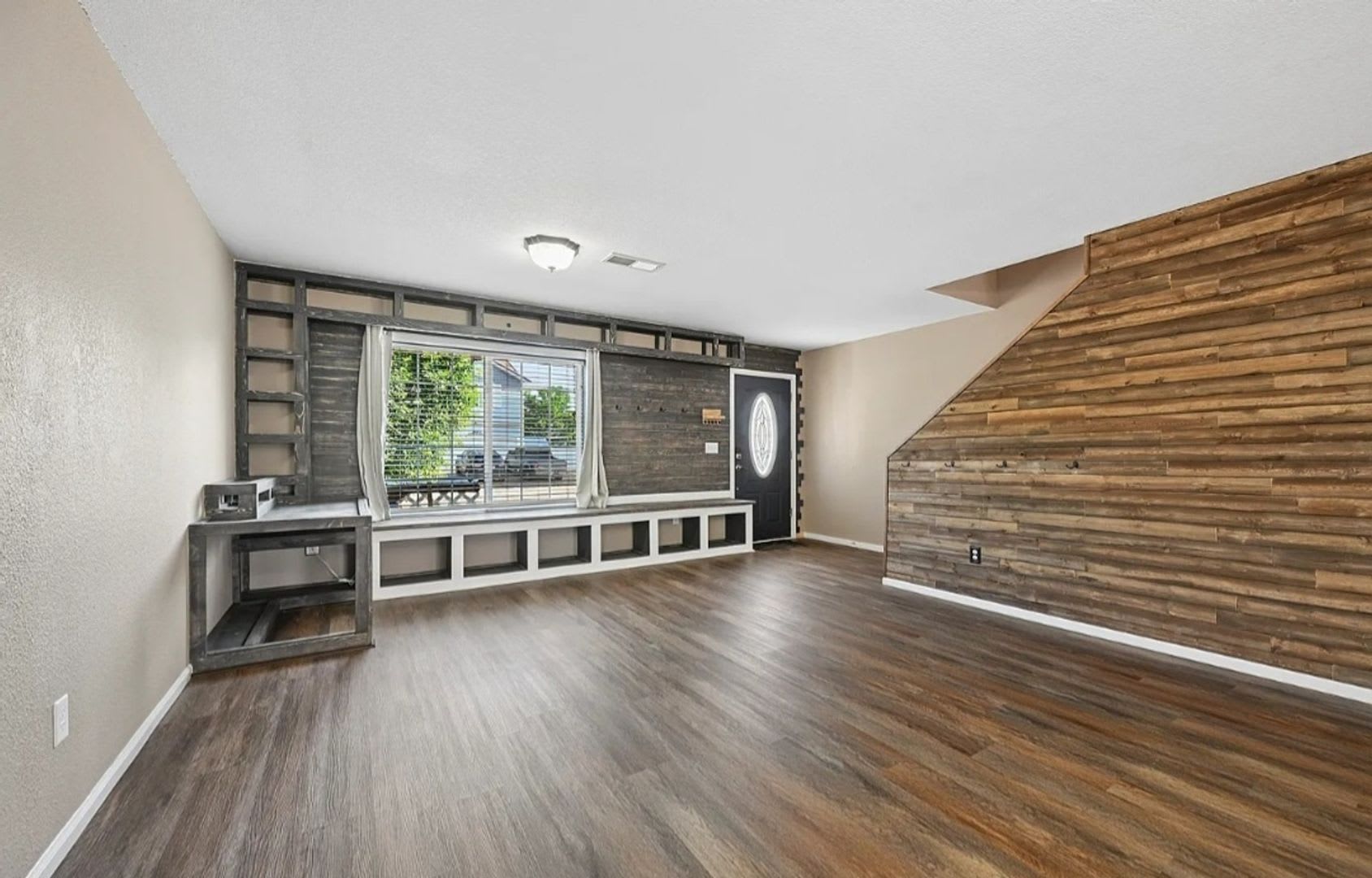 Spacious 5BR House in Fountain – photo 5