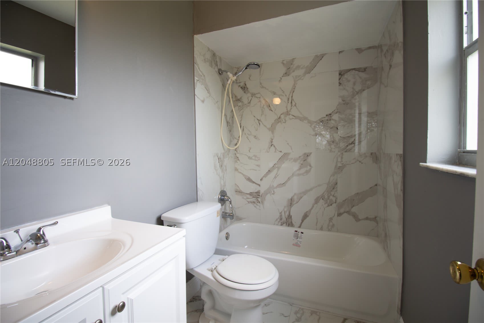 825 Sw 10Th St – photo 5