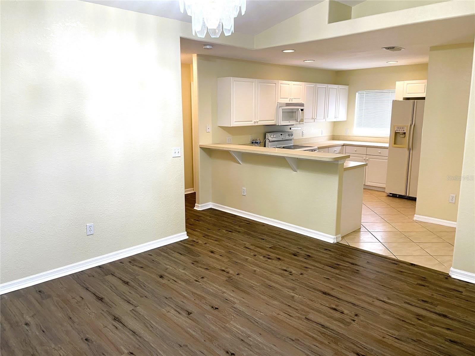 2498 MARGARET Lane – photo 4