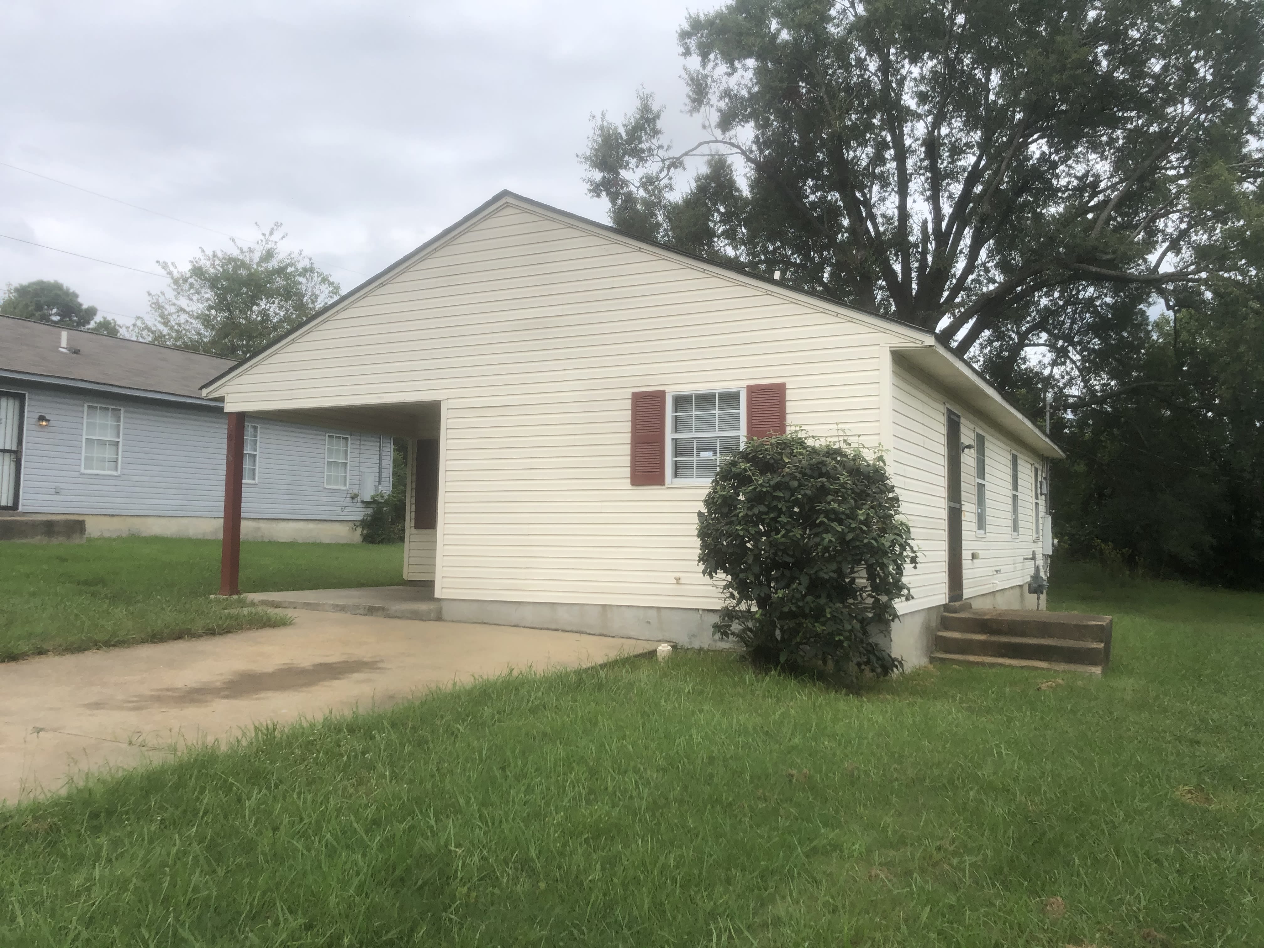 3008 Crystal Ave – photo 2