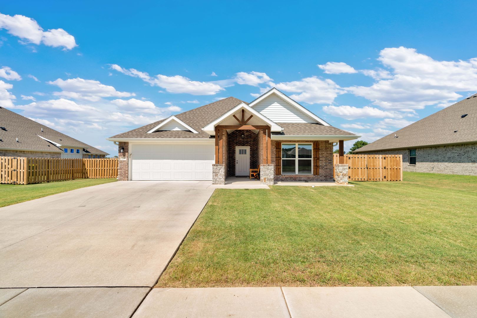 Newly built 3 Bed 2 bath home with Large backyard – photo 2