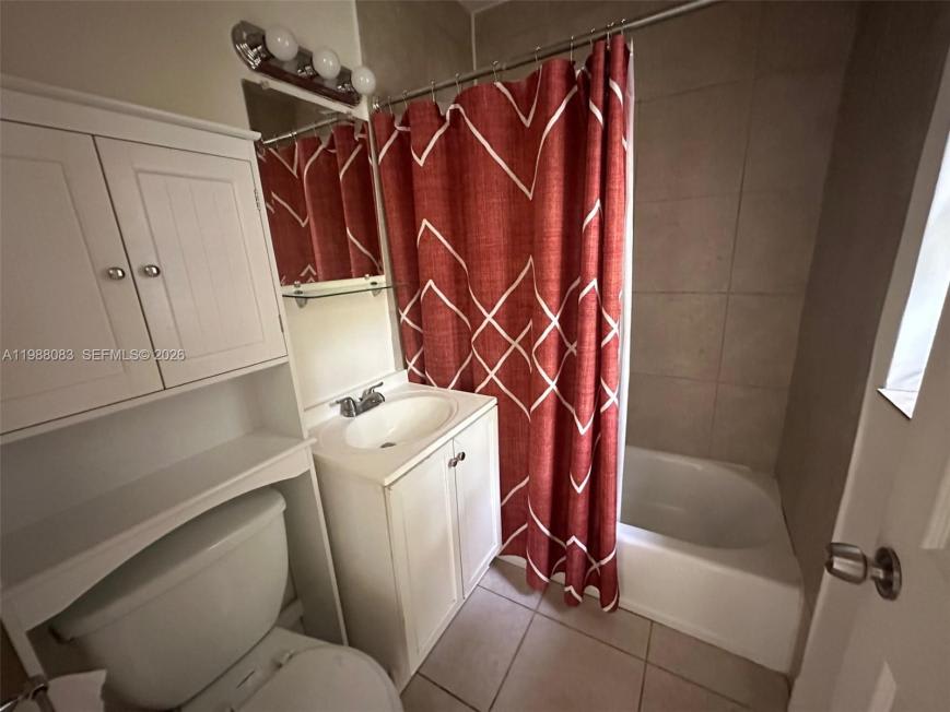 565 NE 65th St # 2 – photo 2