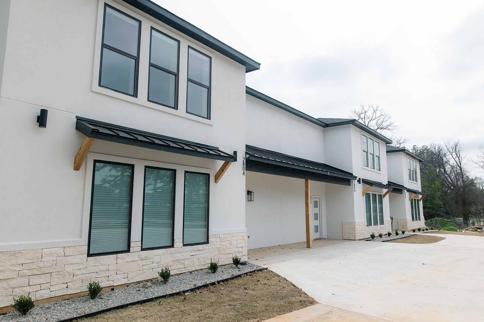 2804 Old Omen Road – photo 3