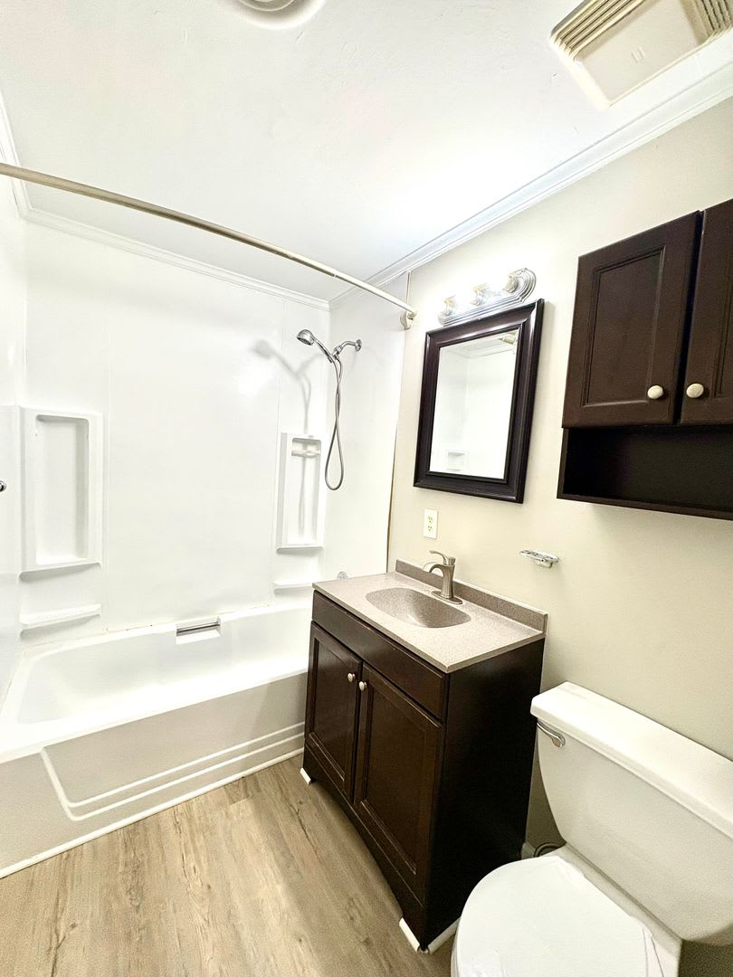 1705 Eden Avenue – photo 5