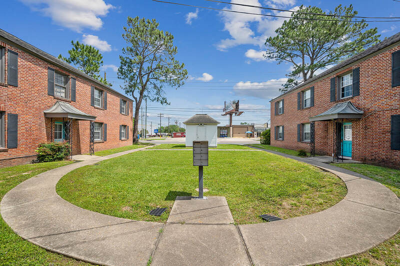 4238 Perkins Road – photo 5