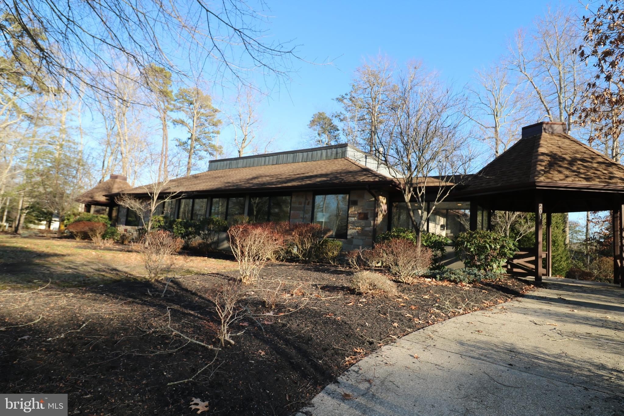 201 SHENANDOAH – photo 1