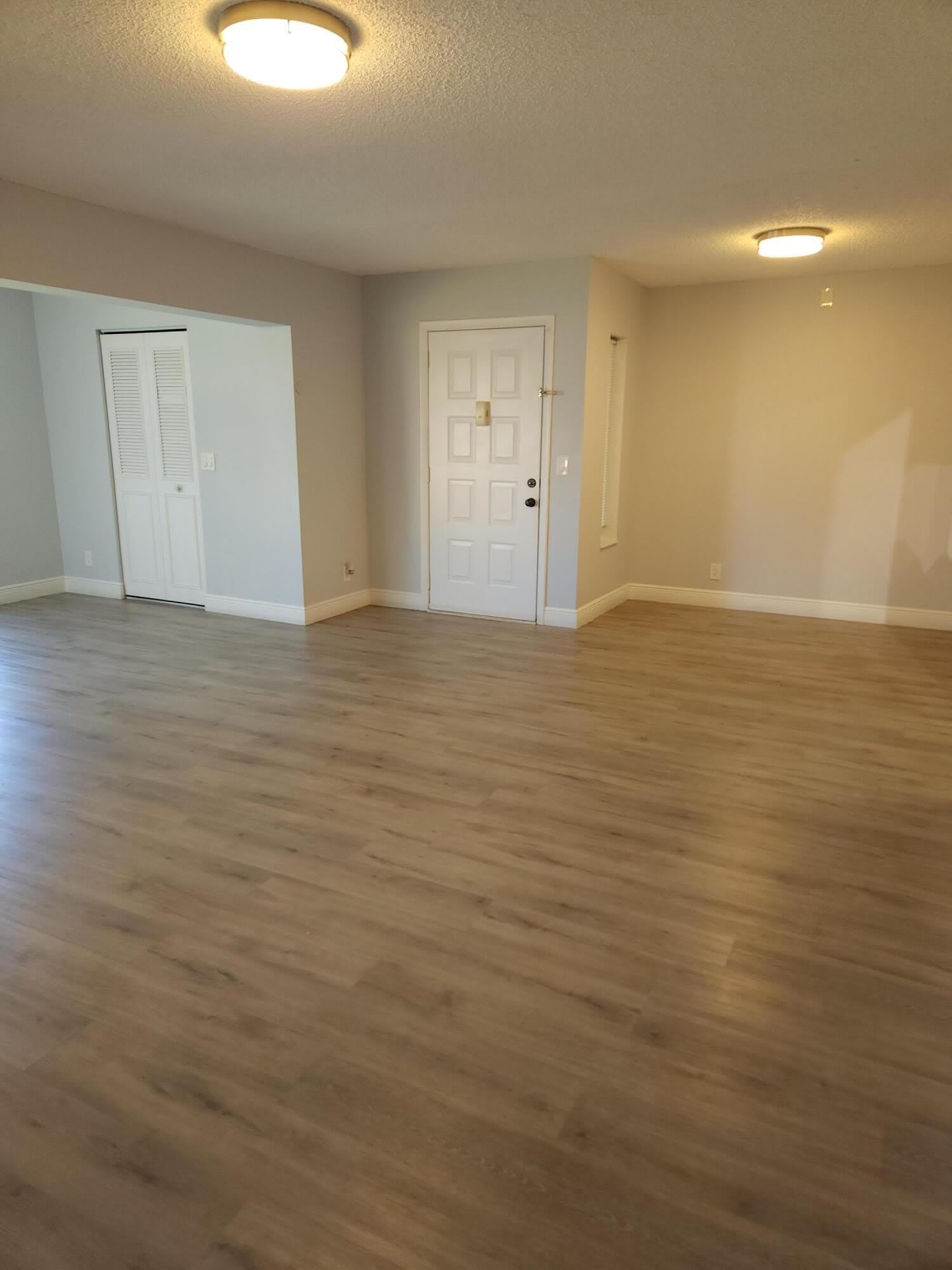 502 Shady Pine Way – photo 4