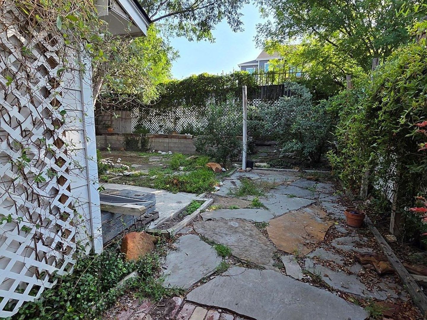 121 Amelia Ct – photo 3