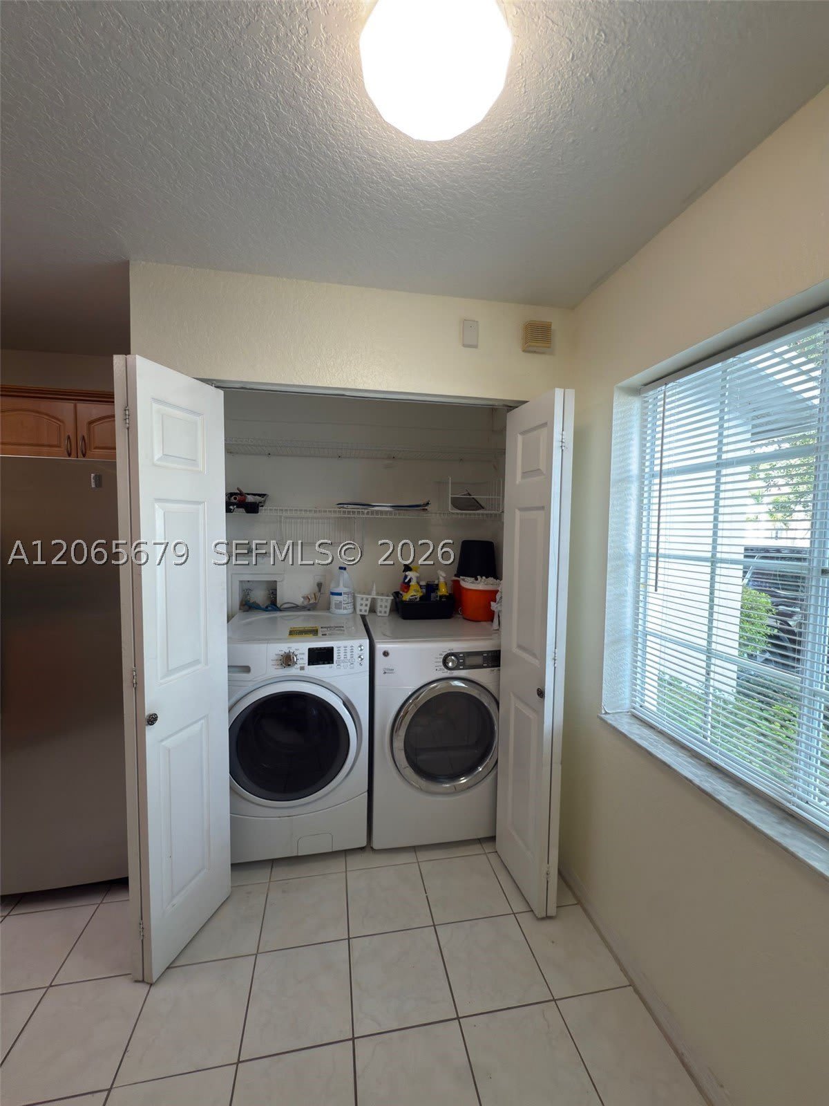 1105 SW 44th Way – photo 5
