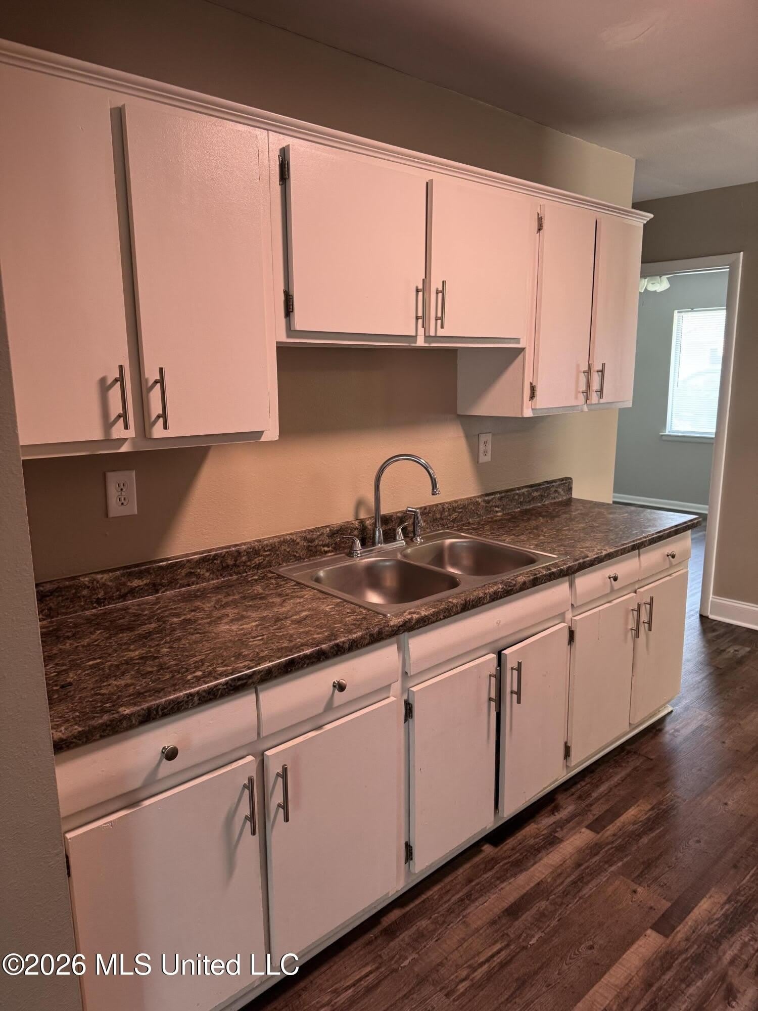1254 24th Street – photo 3