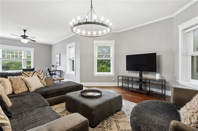 1436 JACKSON Avenue – photo 5